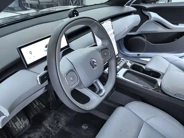 NIO ET5T 2025