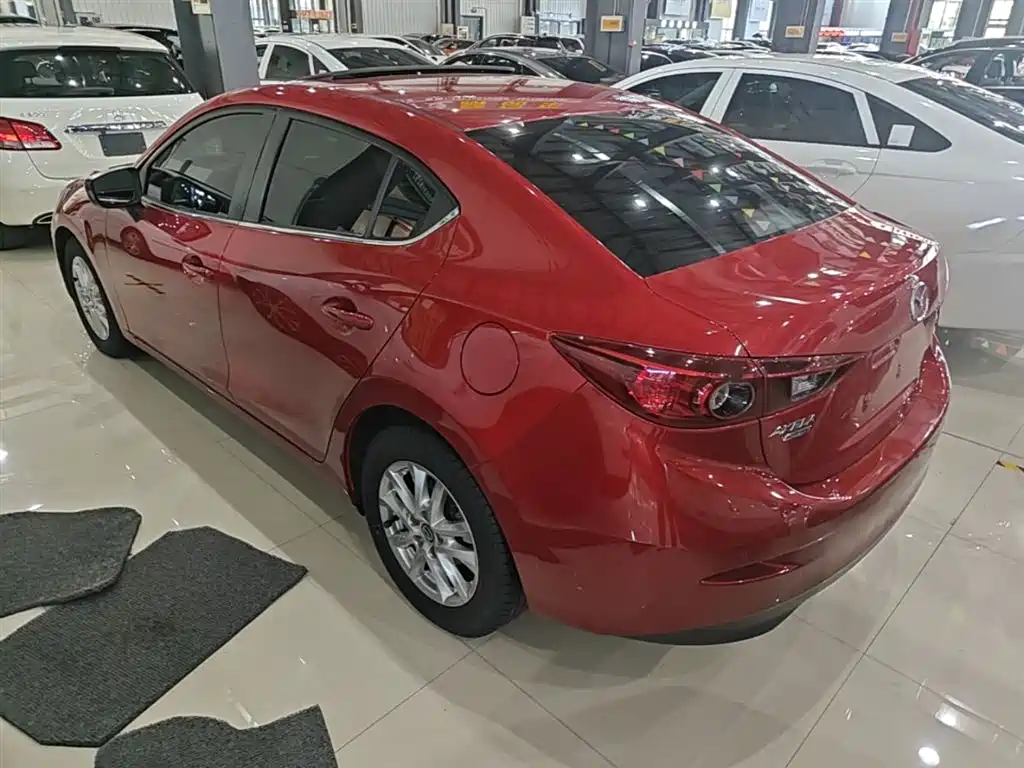 Mazda 3 Axela 2016 — фото 5