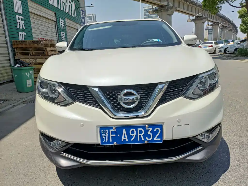 Nissan Qashqai 2018 — фото 2