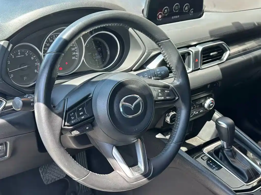 Mazda CX-5 2018 — фото 15