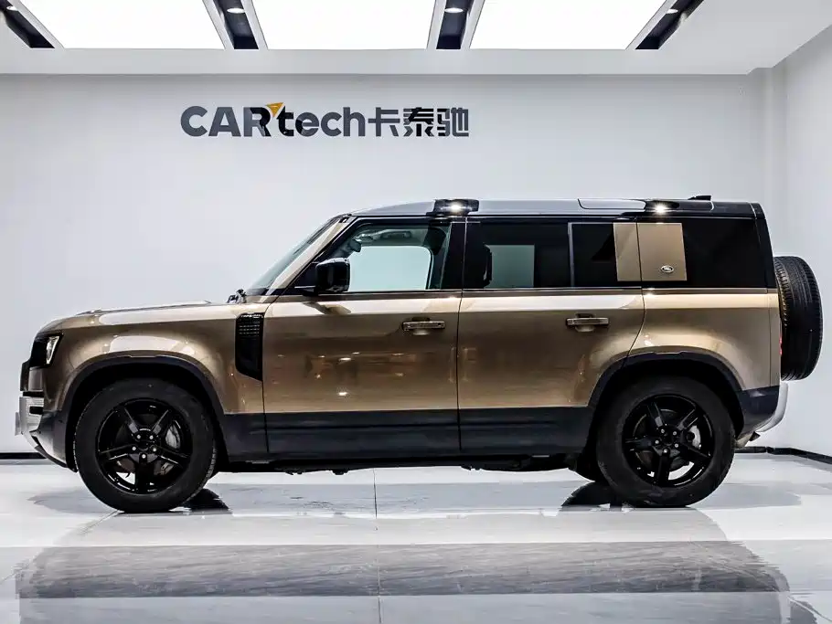 Land Rover Defender 2020 — фото 5