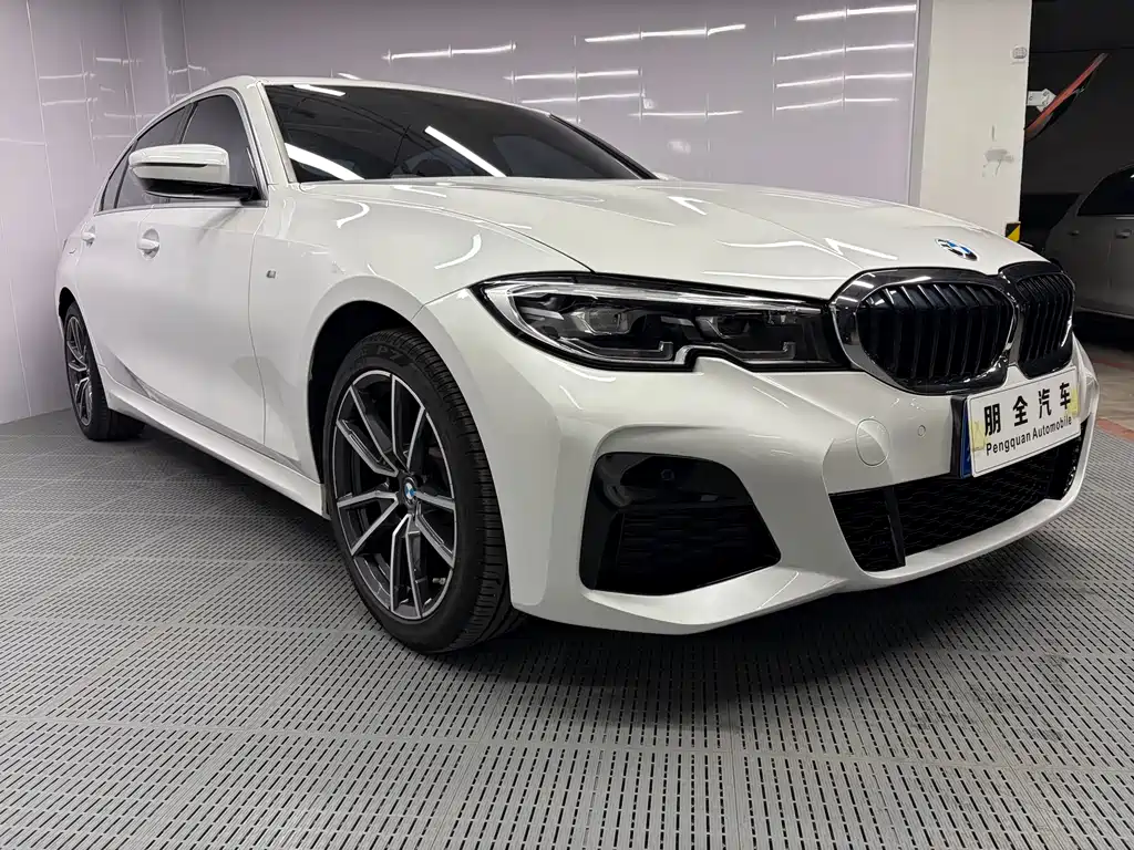 BMW 3 Series 2022