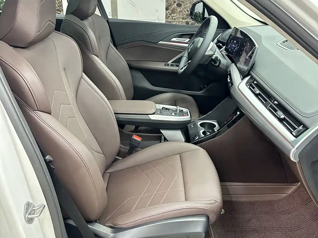 BMW X1 2025 — фото 12