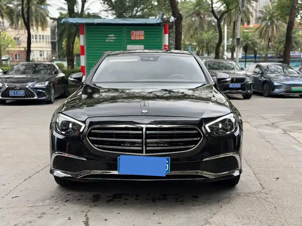 Mercedes-Benz E-Class 2017 — фото 2