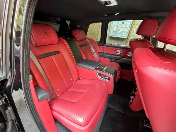 Rolls-Royce Cullinan 2020