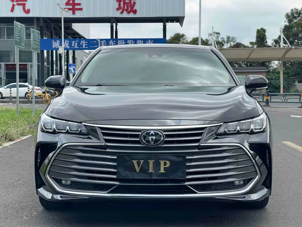 Toyota Avalon 2021 — фото 2