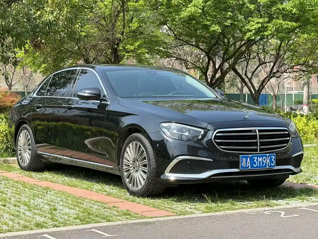 Mercedes-Benz E-Class 2021 — фото 3