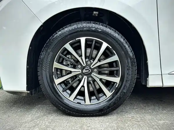 GAC Trumpchi M8 2023