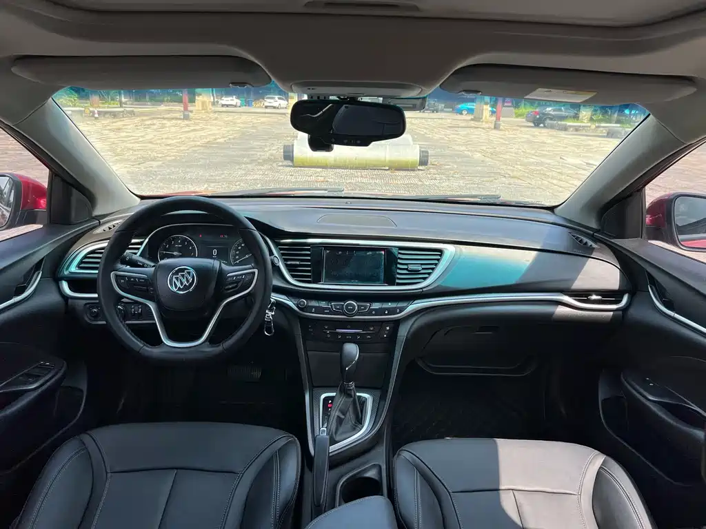 Buick Excelle 2019 — фото 13