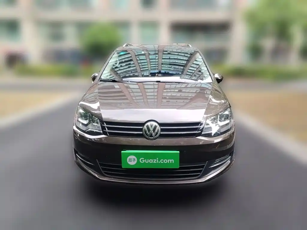 Volkswagen Sharan 2018 — фото 24