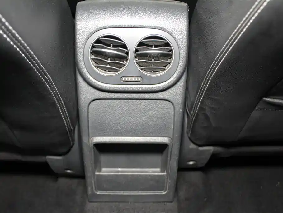 Volkswagen Tiguan 2017 — фото 10