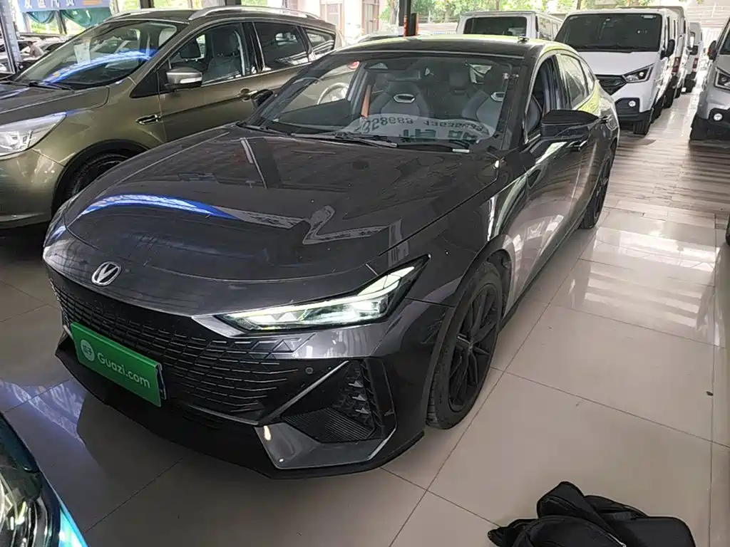 Changan UNI-V 2023