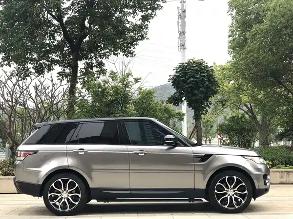 Land Rover Range Rover Sport 2017