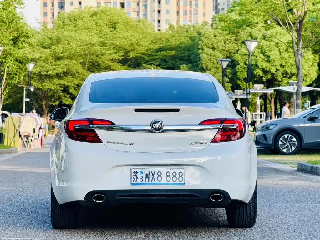 Buick Regal 2014 — фото 4