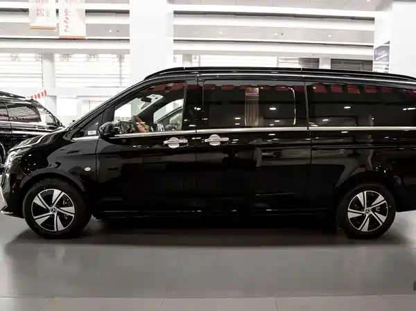 Mercedes-Benz Vito 2024