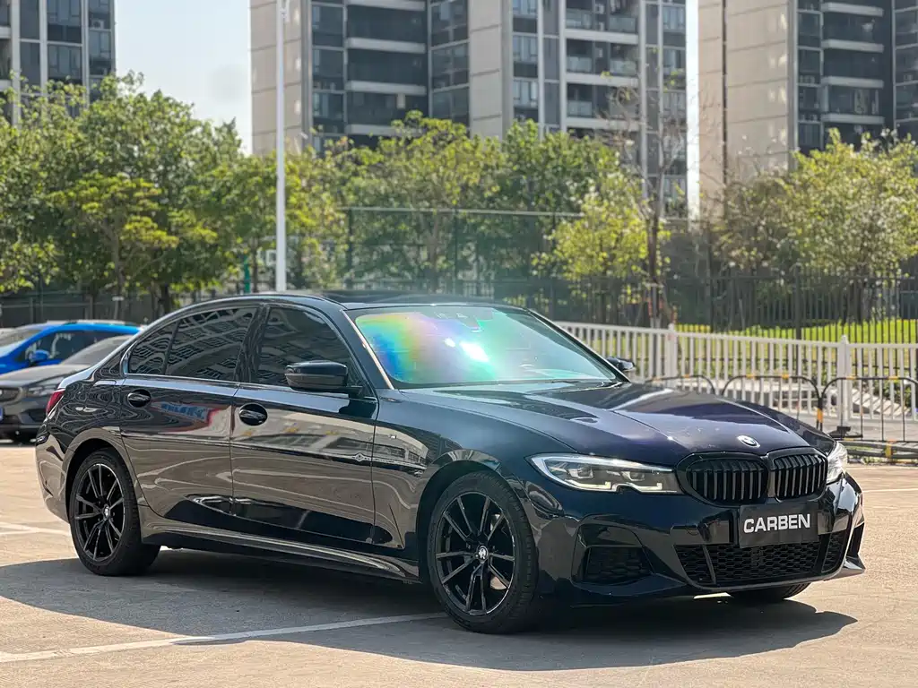BMW 3 Series 2019 — фото 3