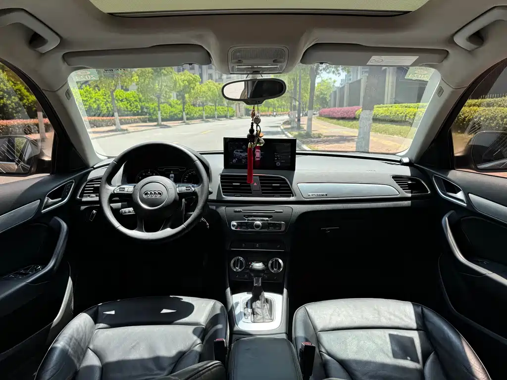Audi Q3 2013