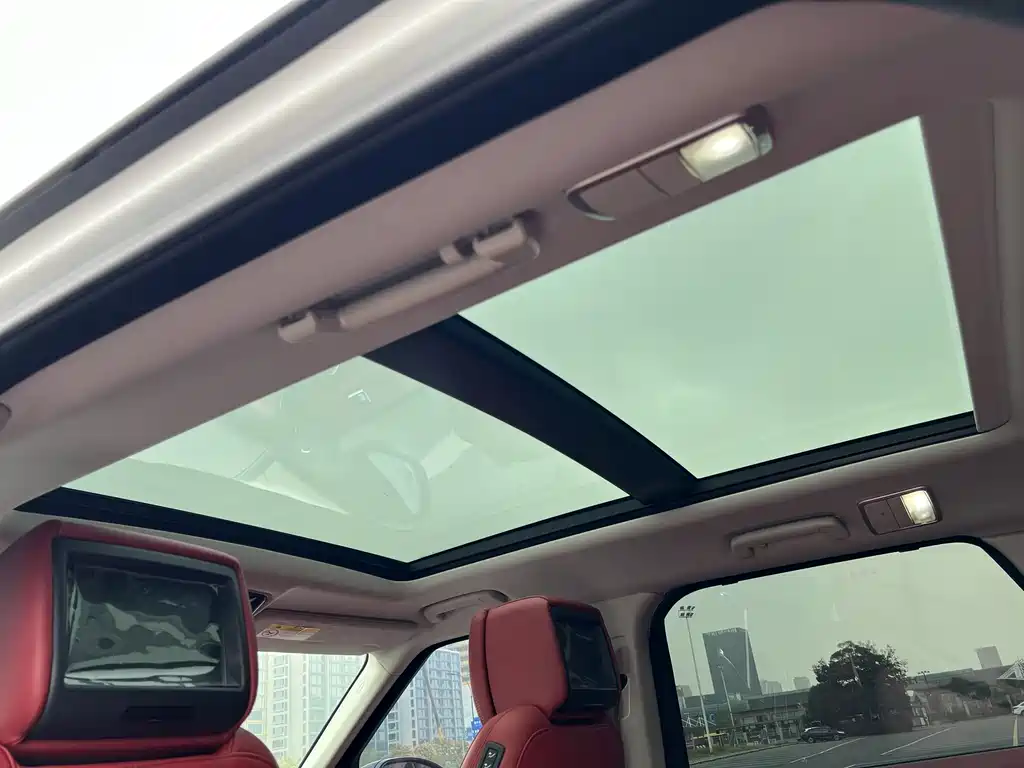 Land Rover Sport 2019 — фото 21