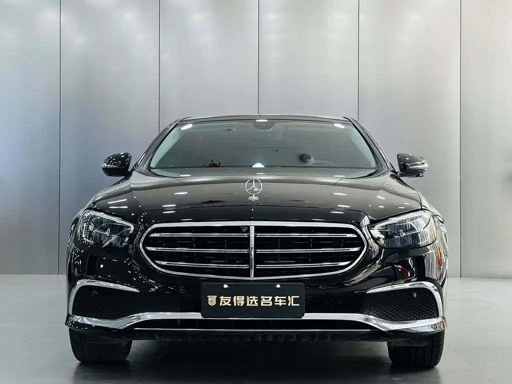 Mercedes-Benz E-Class 2022 — фото 3