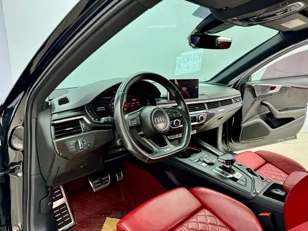 Audi S4 2019