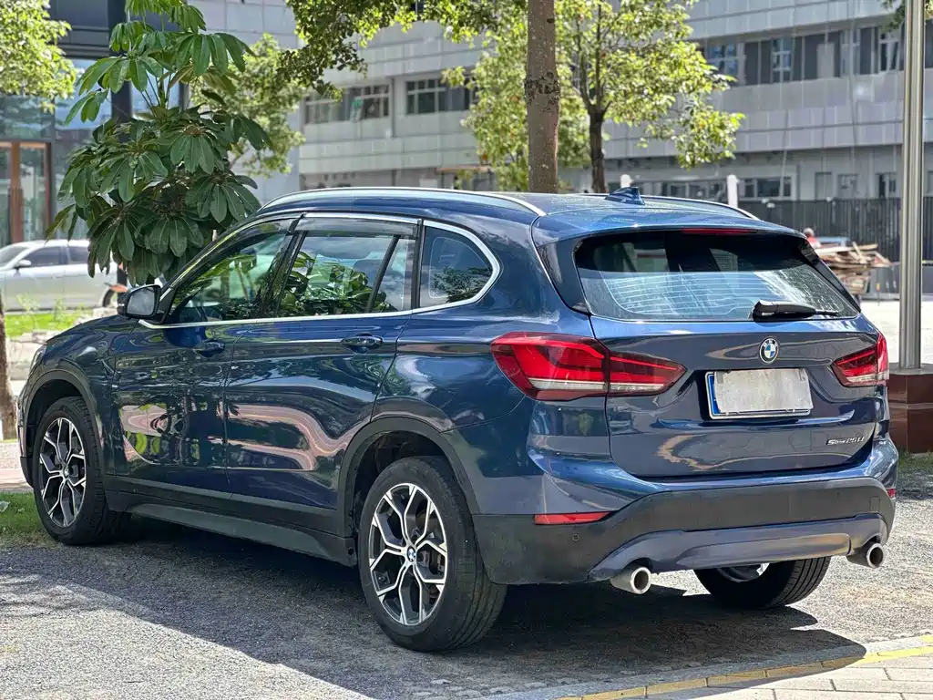 BMW X1 2021 — фото 14