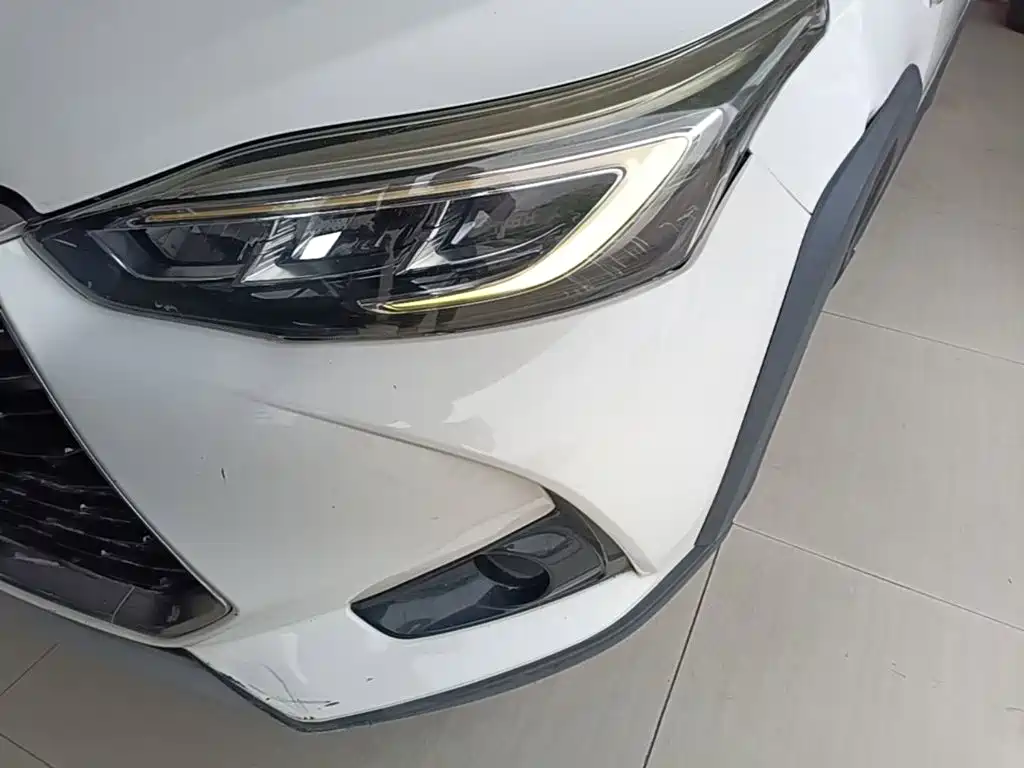 Toyota Yaris L 2020 — фото 24