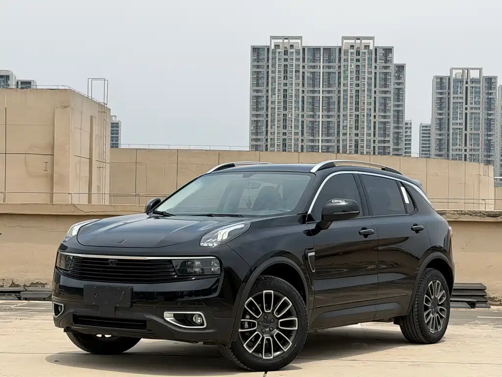 Lynk & Co 01 2020