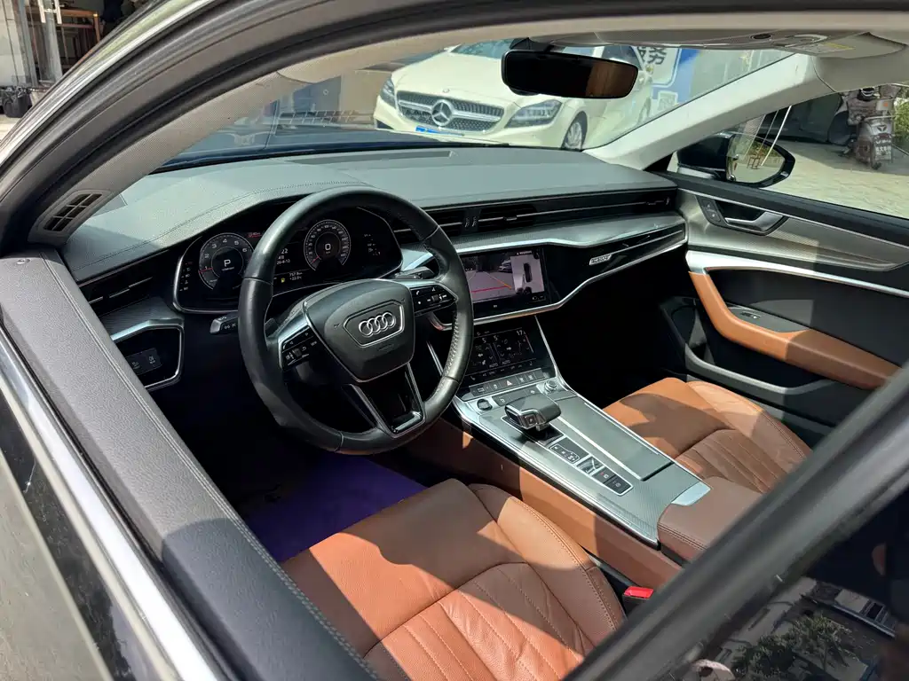 Audi A6L 2020 — фото 36