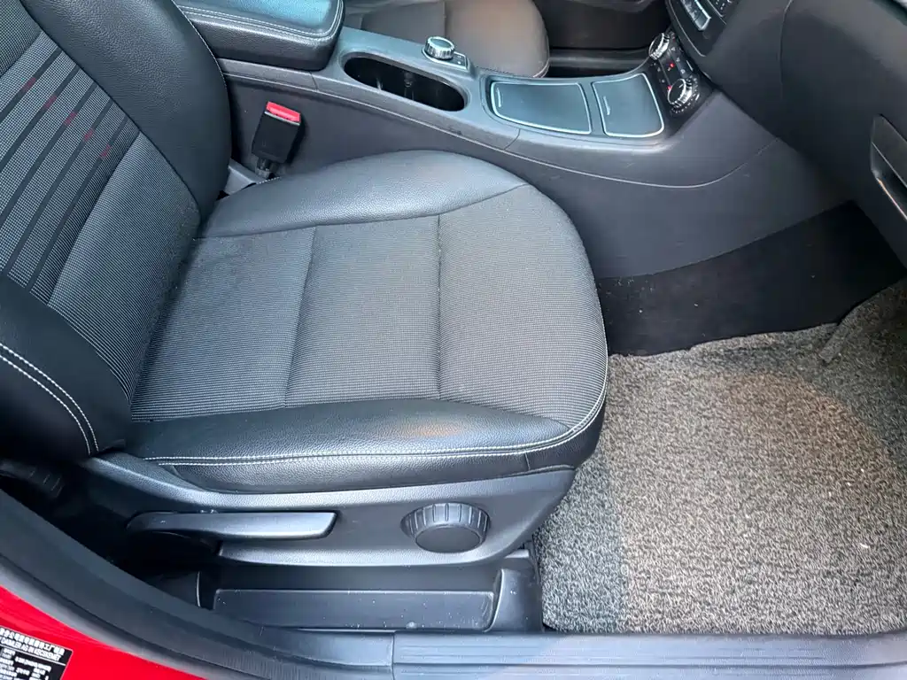 Mercedes-Benz B-Class 2015 — фото 22
