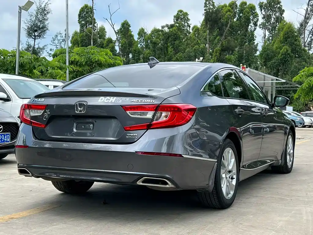 Honda Accord 2020 — фото 9