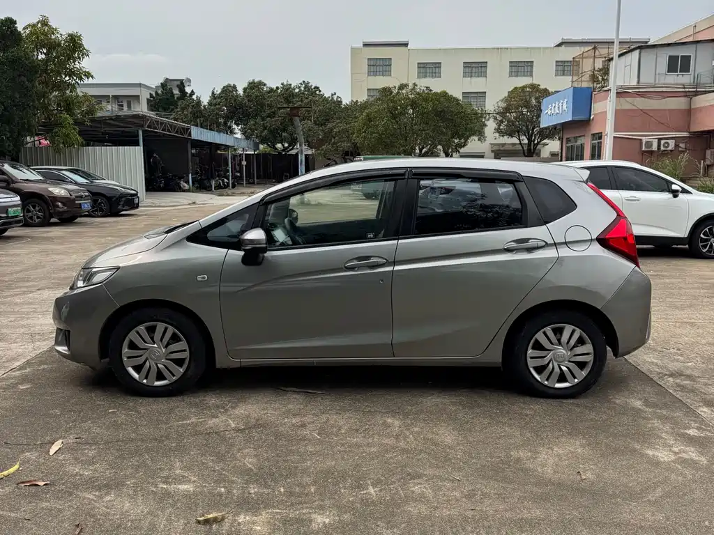 Honda Fit 2014 — фото 6
