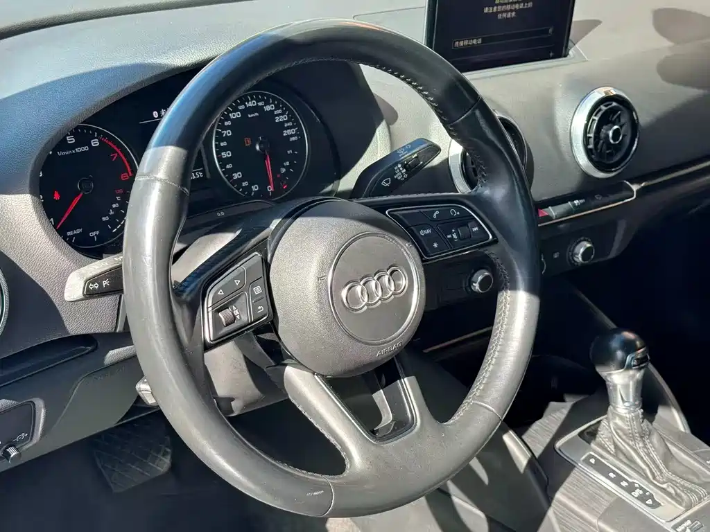 Audi A3 2020 — фото 14