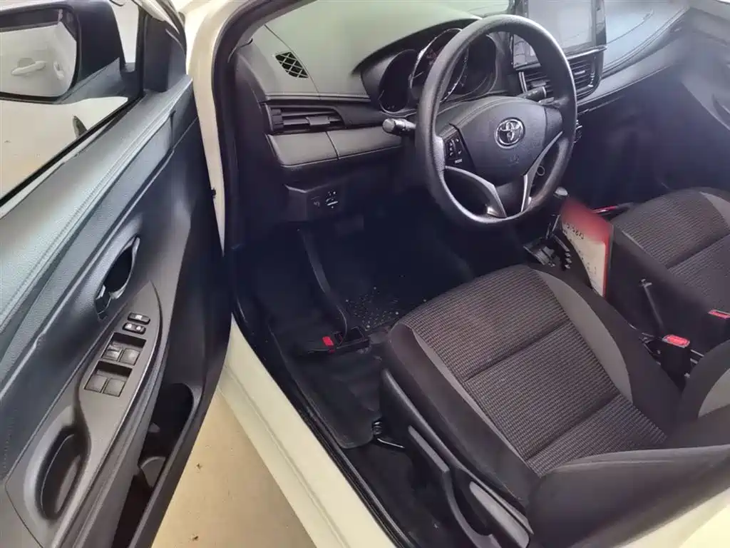 Toyota Vios 2022 — фото 16
