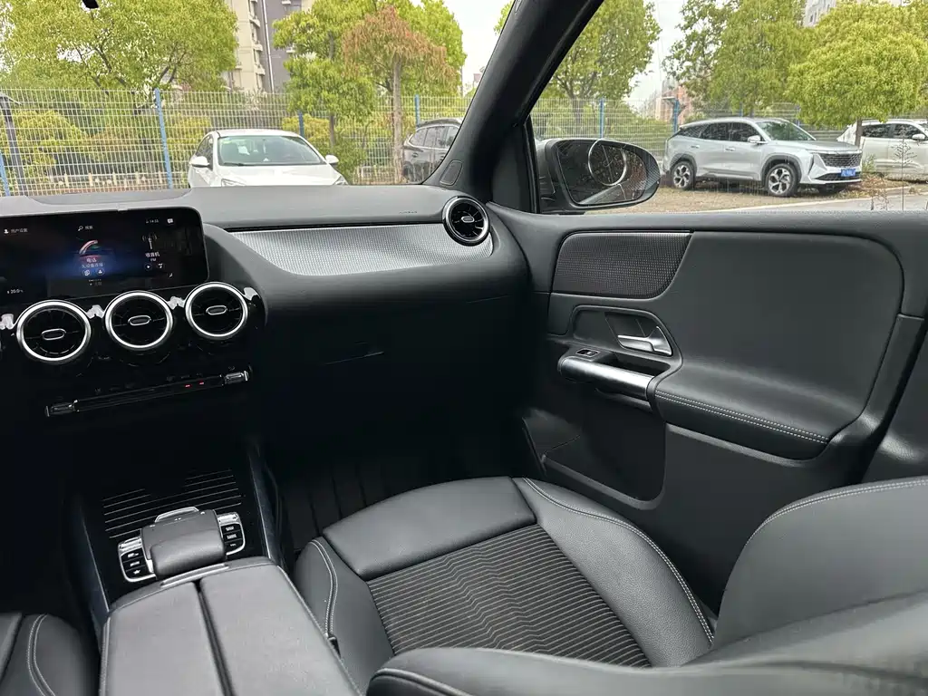 Mercedes-Benz B-Class 2020 — фото 15