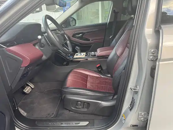 Land Rover Range Rover Evoque 2021