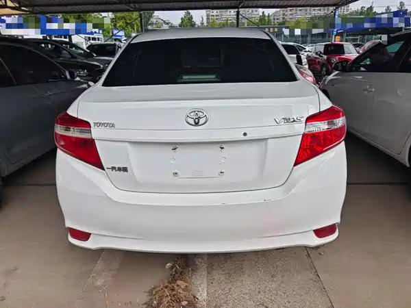 Toyota Vios 2015