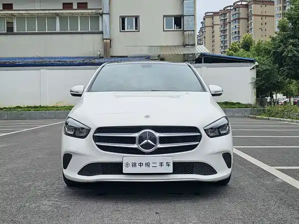 Mercedes-Benz B-Class 2021