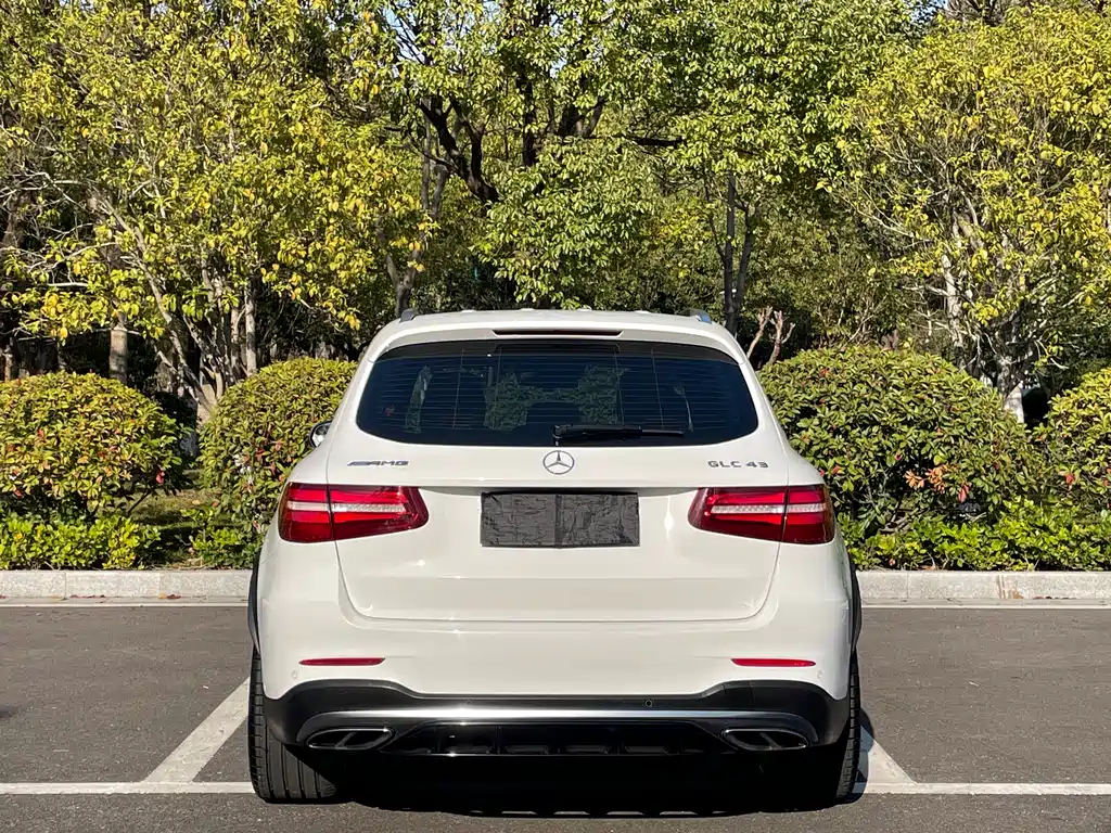 Mercedes-Benz GLC AMG 2020 — фото 18