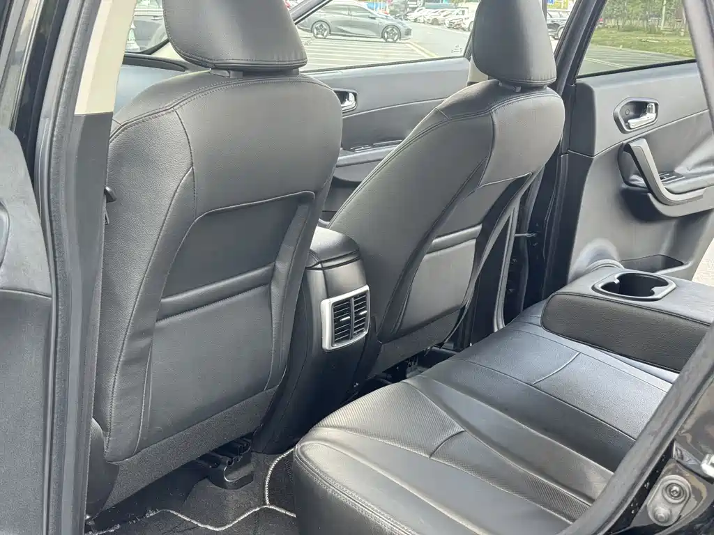 GAC Motor Trumpchi GS5 2014 — фото 26
