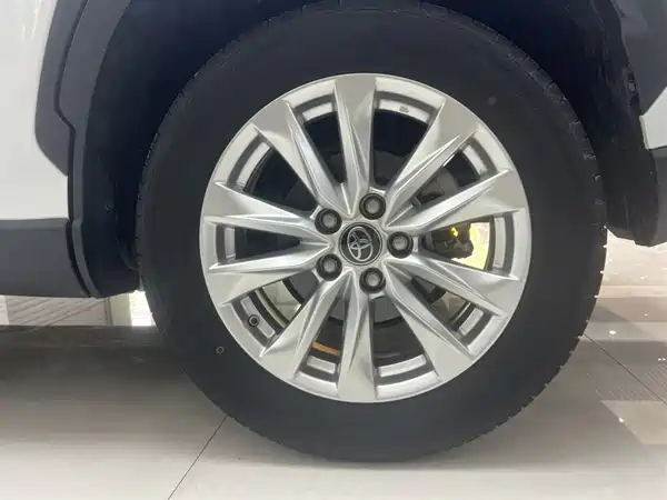Toyota Corolla Cross 2023