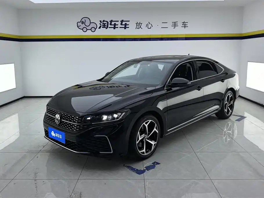Volkswagen Passat 2023
