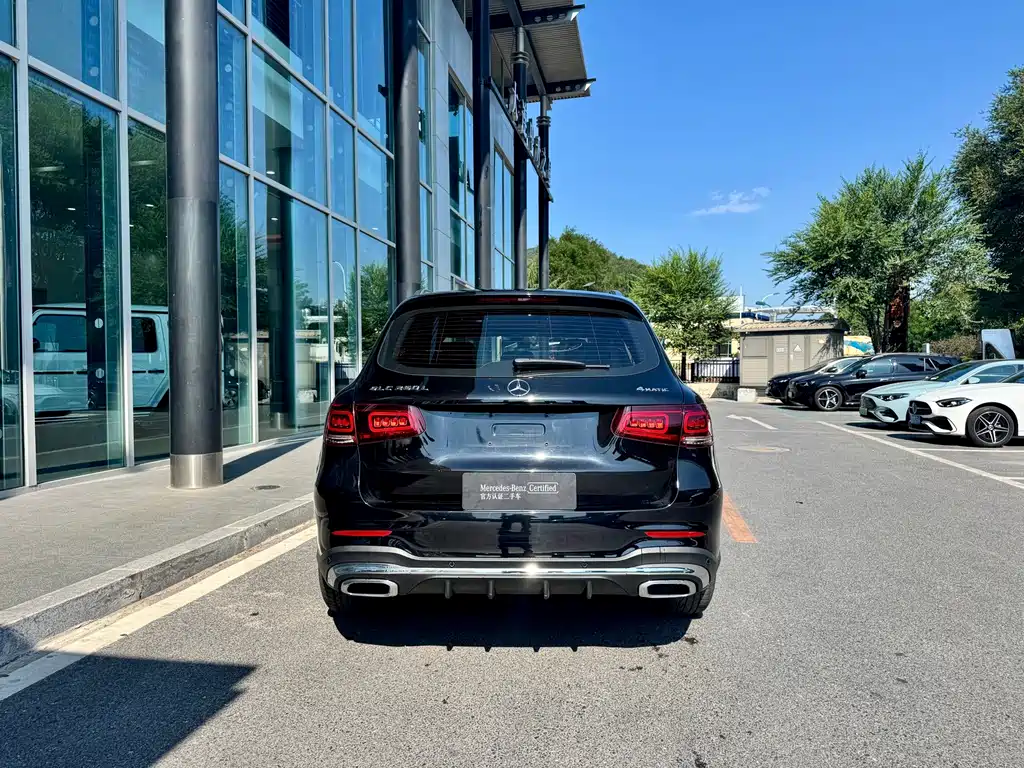 Mercedes-Benz GLC 2021