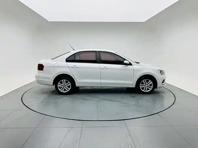 Volkswagen Jetta 2019 — фото 6