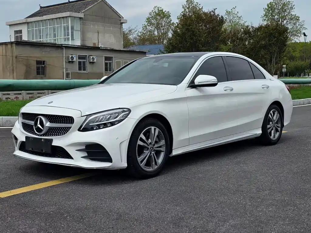 Mercedes-Benz C-Class 2020 — фото 2