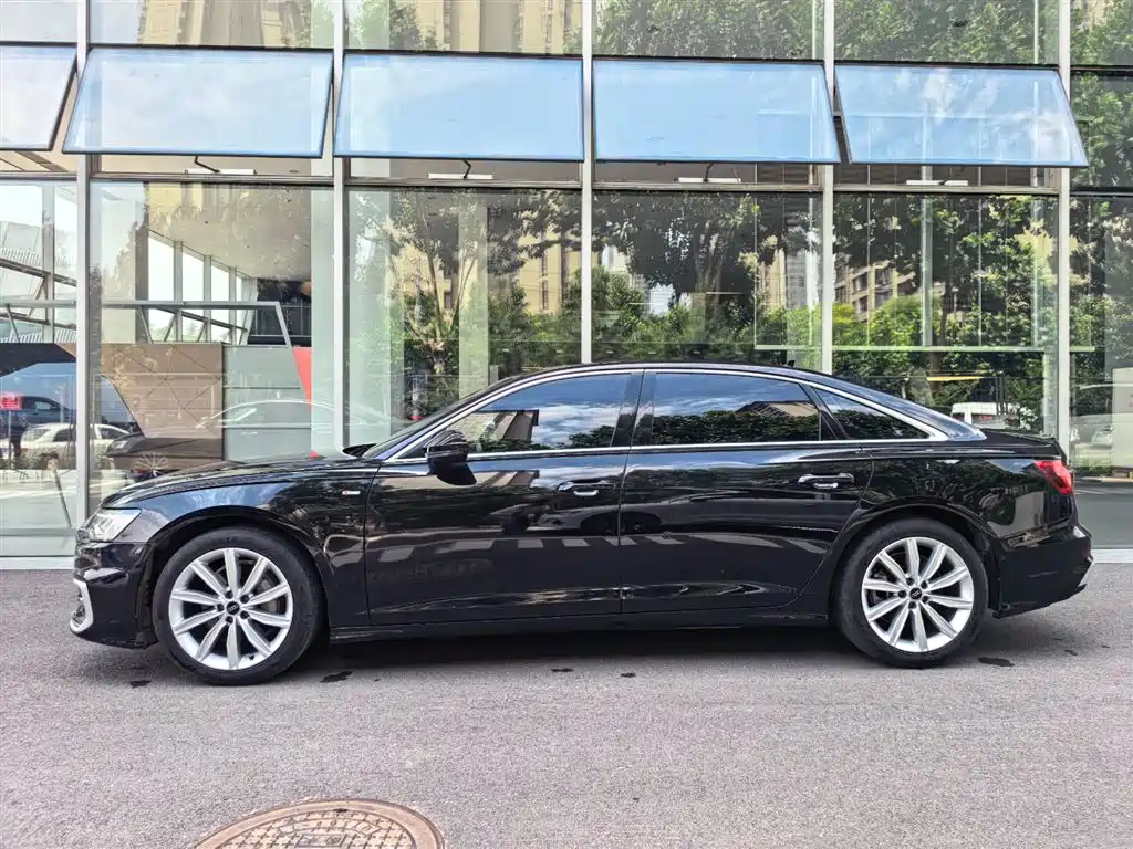 Audi A6L 2024 — фото 3