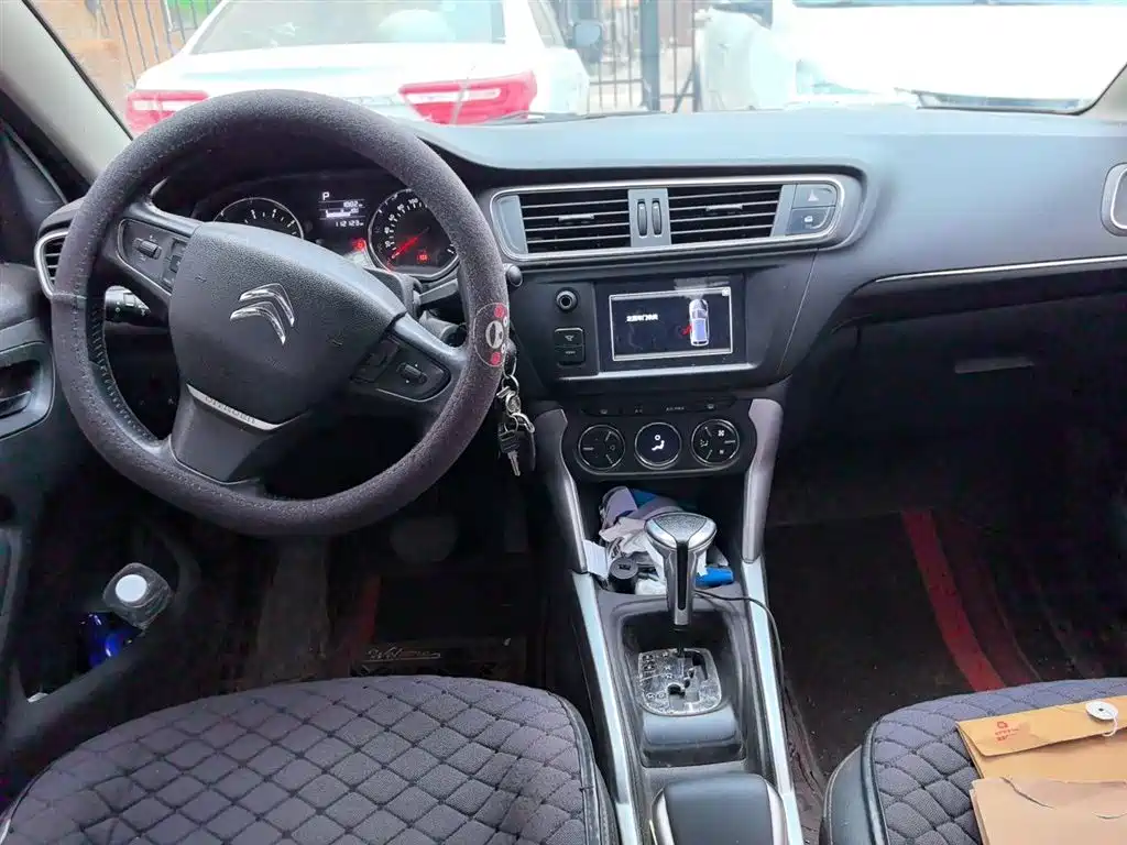 Citroen C3-XR 2016 — фото 13