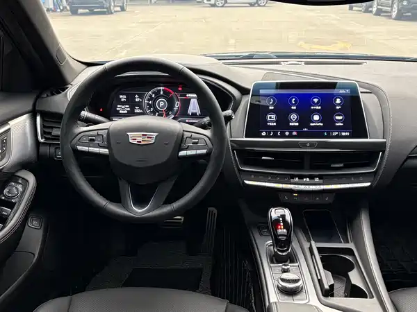 Cadillac CT5 2023