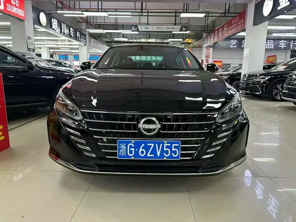 Nissan Teana 2023