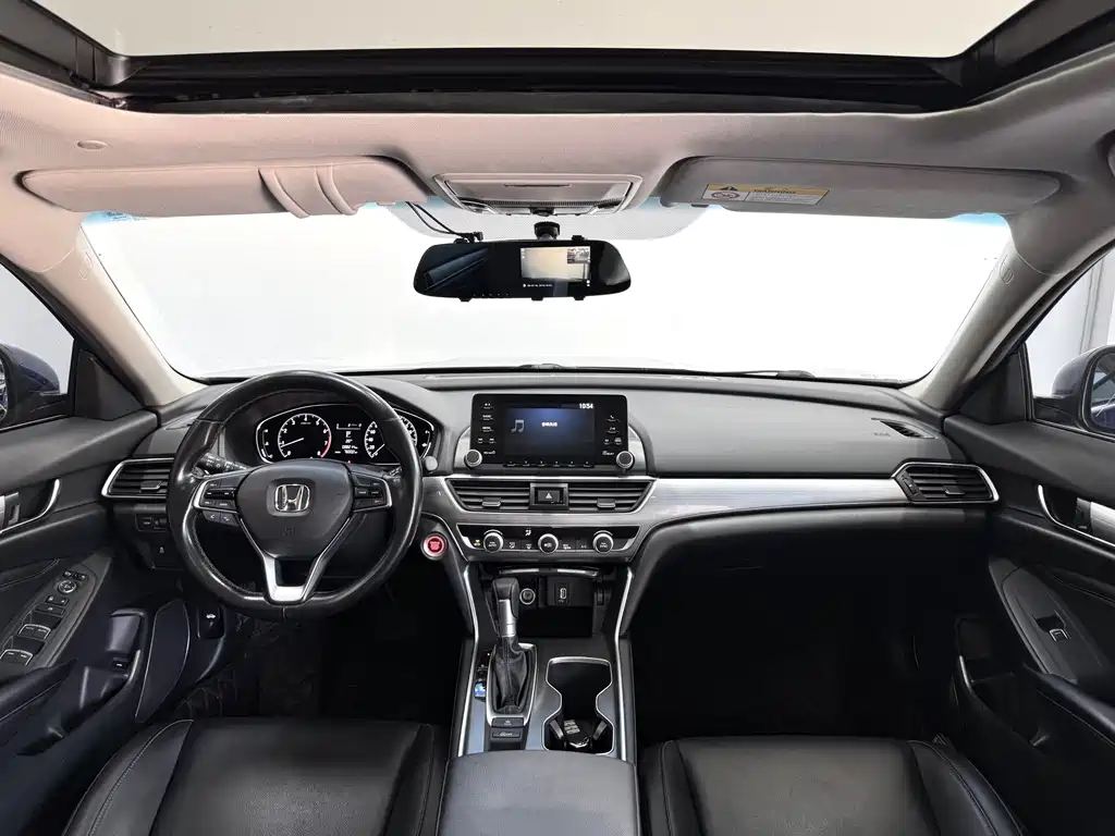 Honda Accord 2020 — фото 6