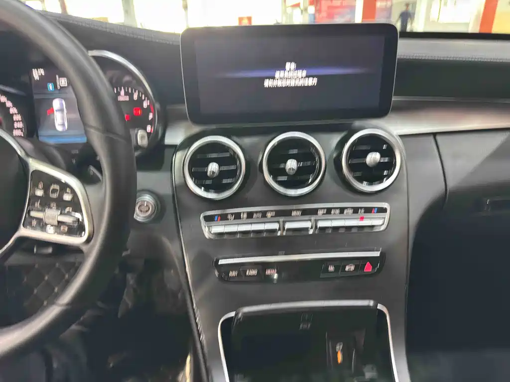 Mercedes-Benz C-Class 2019 — фото 17
